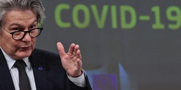 Breton: El «pasaporte sanitario» de la UE estará disponible a mitad de junio