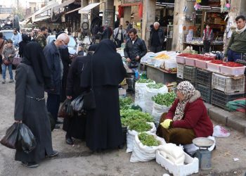 Siria cumple una década de conflicto con 400.000 muertos y un frente abierto