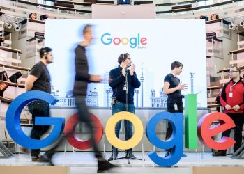 Google baja de 30% a 15% la comisión de su tienda app para desarrolladores
