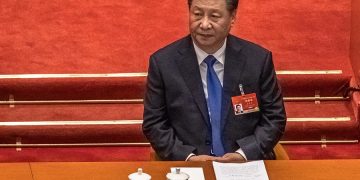 China «trabajará por la paz» en Norcorea tras reunirse con EEUU en Alaska
