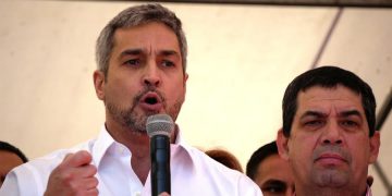 Presentan acusación para juicio al presidente y al vicepresidente de Paraguay