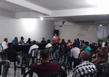 Independientes con William Méndez exigen elecciones primarias