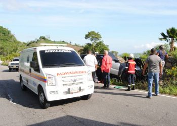 Dos heridos deja choque en Sabana Libre