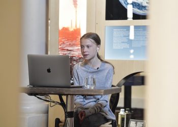 Thunberg al Congreso de EE.UU.: Ignorar la crisis climática les pasará factura