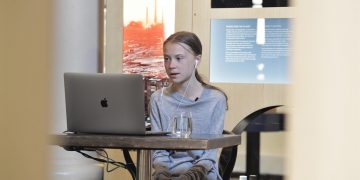 Thunberg al Congreso de EE.UU.: Ignorar la crisis climática les pasará factura