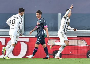 Cristiano y Dybala hunden al Nápoles y relanzan al Juventus