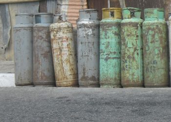 Llegó el gas para uso doméstico a Isnotú pero la escasez de agua no se aguanta