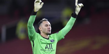 Keylor Navas prolonga un año su contrato con el PSG, hasta 2024