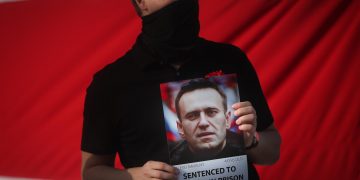 Navalni es ingresado en un hospital penitenciario tras las presiones internacionales