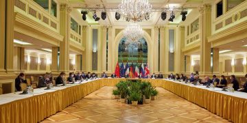 Las negociaciones nucleares con Irán continuarán a nivel de expertos