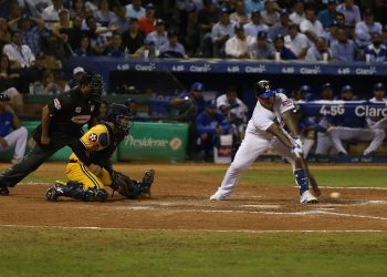 5-1. El dominicano Mercedes anota un jonrón en el triunfo de los Medias Blancas sobre los Medias Rojas