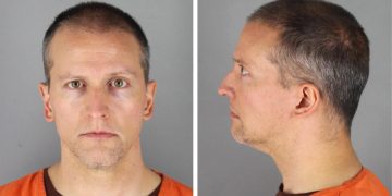 Chauvin, declarado culpable de los tres cargos que enfrentaba por la muerte de George Floyd