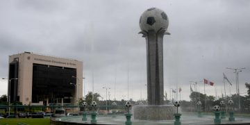 Las eliminatorias Sudamericanas a Catar se retomarán en junio, anunció la Conmebol