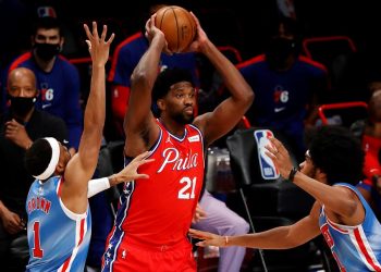 123-117. Embiid aporta un doble-doble en el triunfo de los Sixers sobre unos Nets sin estrellas