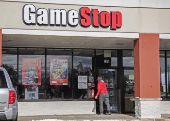 Gamestop venderá millones de acciones para aprovechar su subida en bolsa