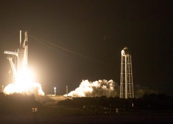 Culmina con éxito y algún susto el viaje de la misión Crew-2 a la EEI