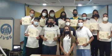 Los ríos de lava del volcán Pacaya de Guatemala acechan a comunidades vecinas