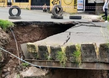 Táchira/ 500.000 familias pueden quedar  incomunicadas por colapso del puente La Chivata