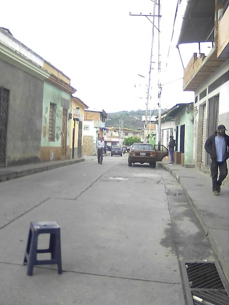  En calle Gran Colombia de La Sabanita residen varias familias que están en espera del gas doméstico.