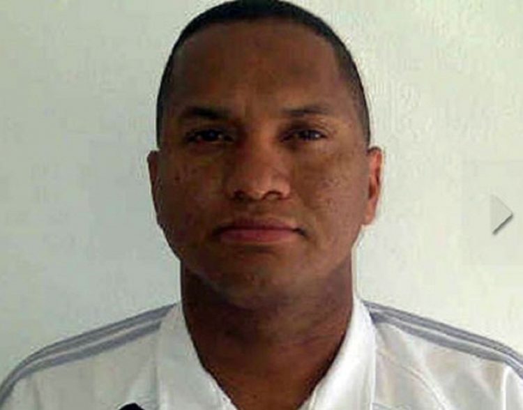 Tres PM aún esperan la libertad perdida tras los sucesos del 11 de abril de 2002