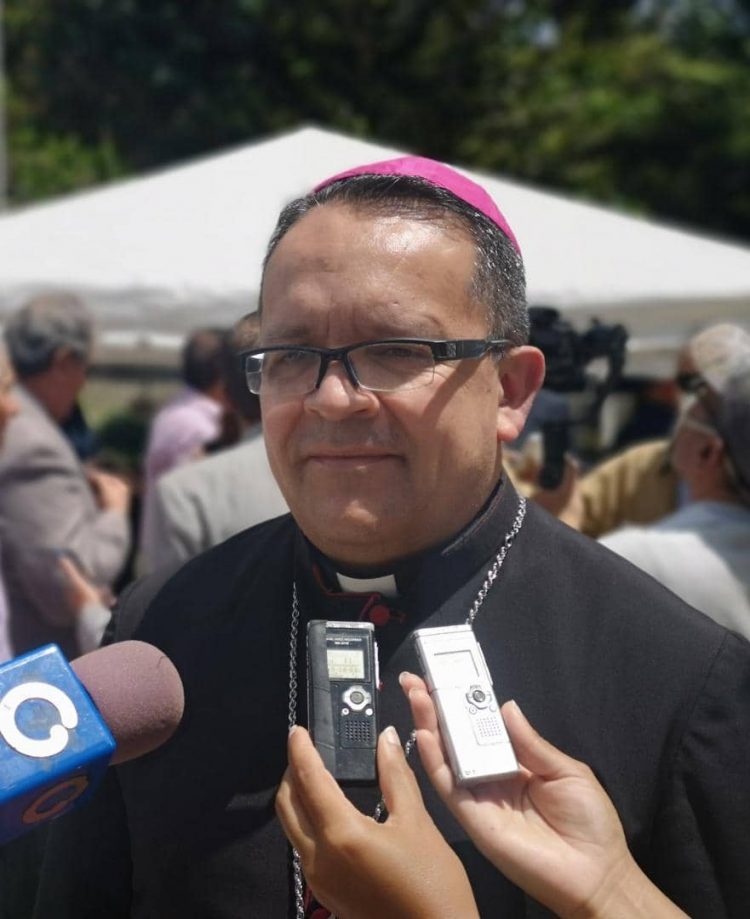 Monseñor Luis Enrique Rojas, Obispo Auxiliar de Mérida. Foto Archivo de Yanara Vivas