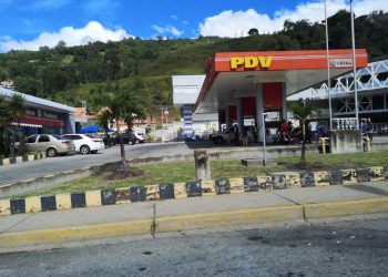 Gobernador de Mérida exige normalizar combustible en el estado