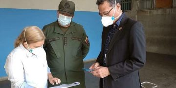 Ramón Nieves entregó 85mil unidades de insumos al IAHULA