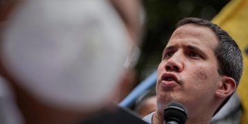 Juan Guaidó insistirá para conseguir vacunas anticovid para Venezuela