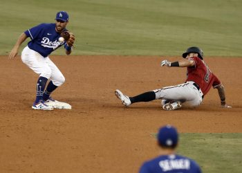 El bate de David Peralta simbolizó el «trueno» ofensivo venezolano