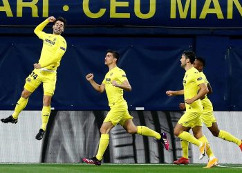 2-1. El Villarreal deja con vida al Arsenal