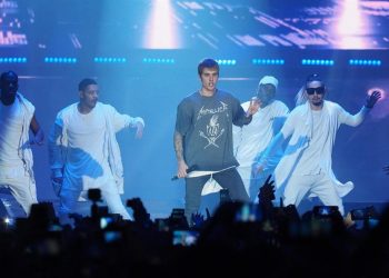 Justin Bieber publica por sorpresa el disco «Freedom» con 6 temas nuevos