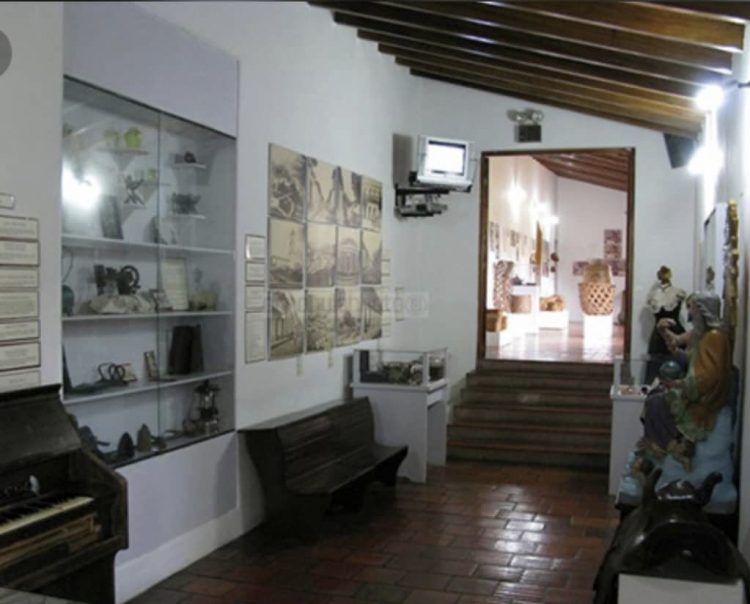 Cae a pedazos la Casa de los recuerdos del Táchira y con ella medio milenio de historia