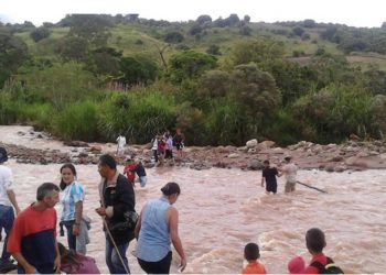 Lluvias afectan diversas zonas al sur del Táchira y en frontera reportan crecida de Río Táchira