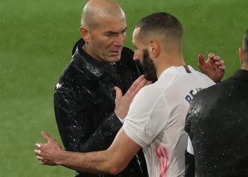 Benzema se despide de Zidane: «Gracias hermano por lo que me has aportado»