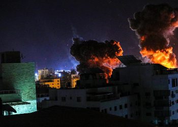 La ONU eleva a 47.000 los palestinos refugiados en escuelas de Gaza por los ataques