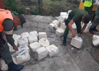 Mató a su hija y luego la enterró