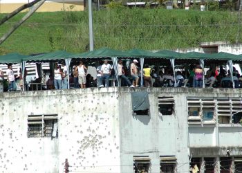 La oposición venezolana informará a organismos internacionales traslado de reos