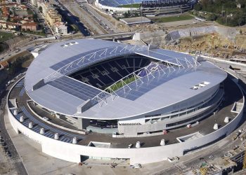 La UEFA pone a la venta 1.700 entradas para la final Manchester City-Chelsea