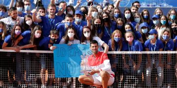 Djokovic levanta en casa su título ATP número 83