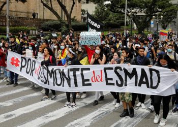 Las calles de Colombia claman de nuevo contra la violencia policial
