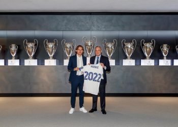 Modric renueva con el Real Madrid hasta 2022