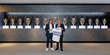 Modric renueva con el Real Madrid hasta 2022