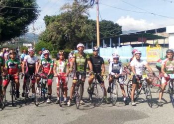 Disputado reto ciclístico homenaje a trabajadores trujillanos