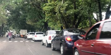 Táchira/ Plan aleatorio de gasolina inició con largas colas