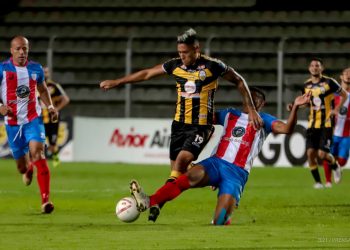 El Clásico Andino  fue para el Aurinegro