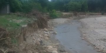 Parroquia Sabana Grande acechada por la crecida de La Vichú