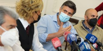 El opositor Leopoldo López aborda la crisis de los migrantes con la alcaldesa de Guayaquil