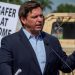 El gobernador de Florida elimina de un plumazo las medidas locales anticovid