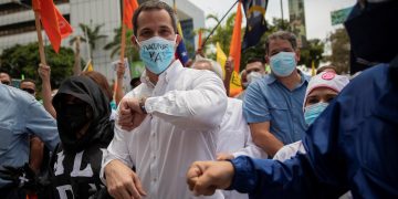 La oposición venezolana rechaza las agresiones sexuales tras denuncias en redes