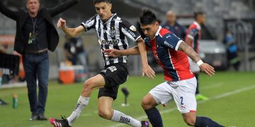 4-0. Hulk, el venezolano Savarino y el chileno Vargas alcanzan la cima